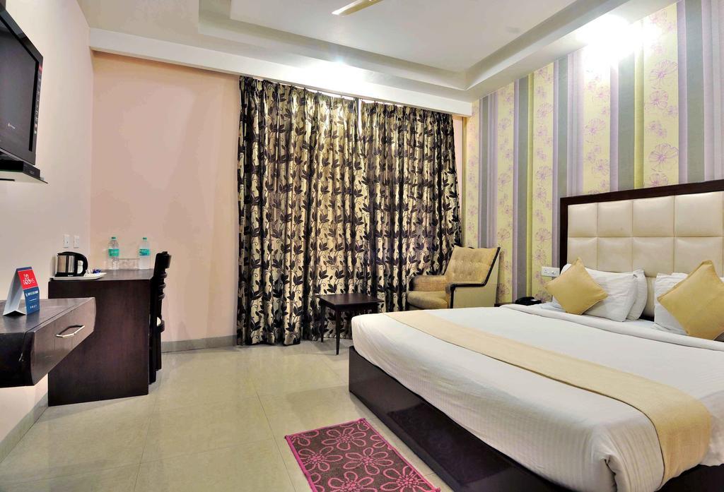 The Pelican Bed & Breakfast Chandigarh Ruang foto