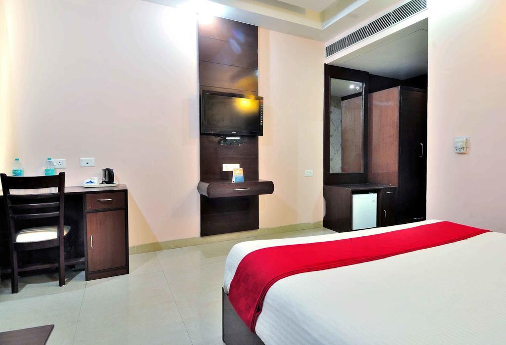 The Pelican Bed & Breakfast Chandigarh Ruang foto