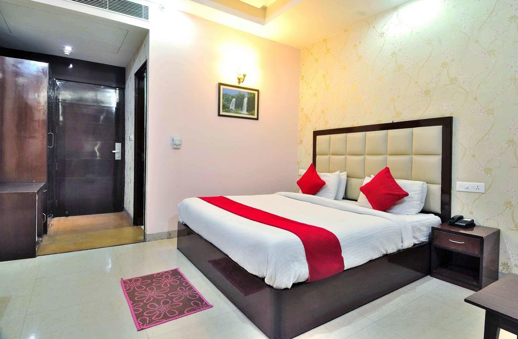 The Pelican Bed & Breakfast Chandigarh Ruang foto